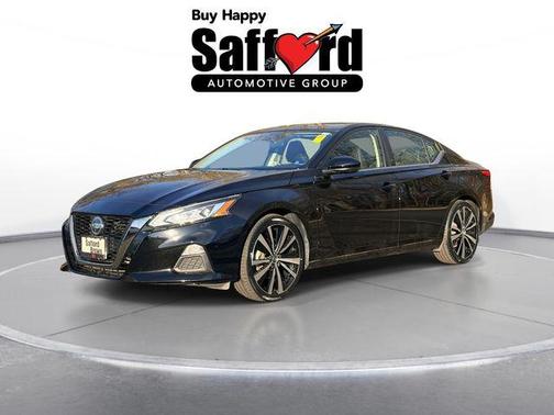 2022 Nissan Altima SR FWD