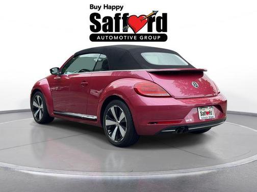 Fresh Fuschia 2017 Volkswagen Beetle 1.8T