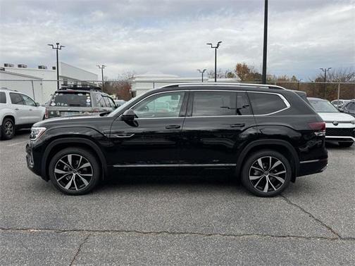 2026 Volkswagen Atlas 2.0T SEL Premium R-Line 4MOTION