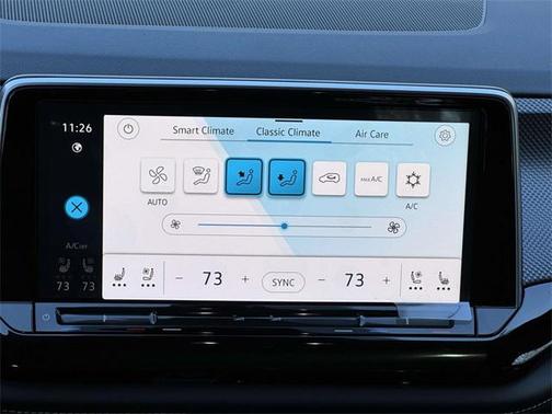 2025 Volkswagen Atlas Cross Sport 2.0T SEL