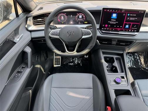 2025 Volkswagen Tiguan 2.0T SE R-Line Black 4MOTION