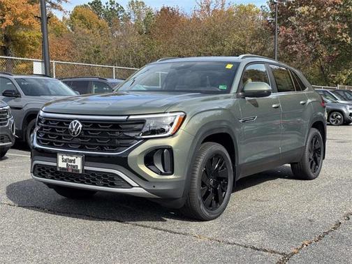 2026 Volkswagen Atlas Cross Sport 2.0T SE w/Technology