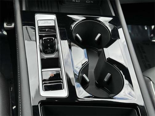 2025 Volkswagen Atlas 2.0T SEL Premium R-Line 4MOTION