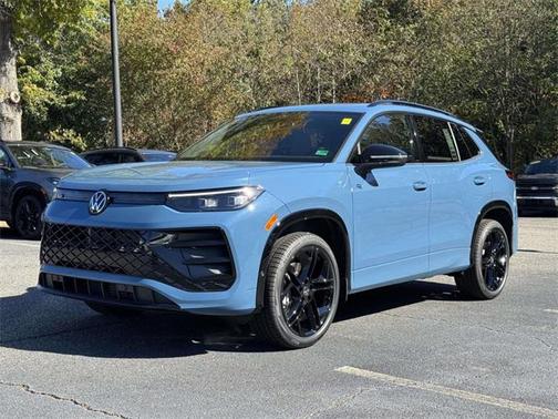 2026 Volkswagen Tiguan 2.0T SE R-Line Black 4MOTION