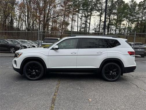 2026 Volkswagen Atlas 2.0T SE w/Technology 4MOTION