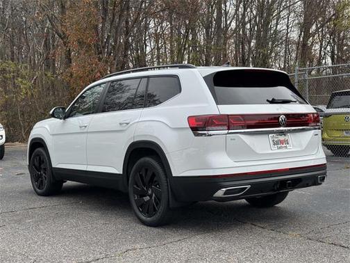 2026 Volkswagen Atlas 2.0T SE w/Technology 4MOTION
