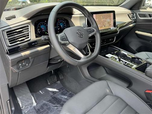 2025 Volkswagen Atlas Cross Sport 2.0T SEL