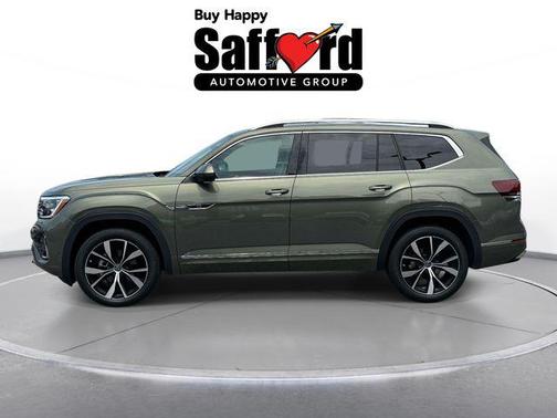 Avocado Green Pearl 2026 Volkswagen Atlas 2.0T SEL Premium R-Line 4MOTION