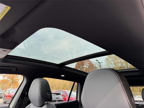 2026 Volkswagen Tiguan 2.0T SE R-Line Black 4MOTION