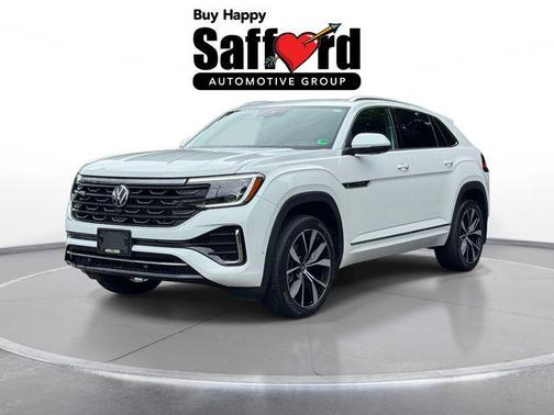 Opal White Pearl 2024 Volkswagen Atlas Cross Sport 2.0T SEL Premium