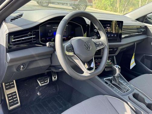 Platinum 2026 Volkswagen Jetta 1.4T S