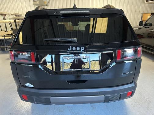 2026 Jeep Cherokee LAREDO/LIMITED