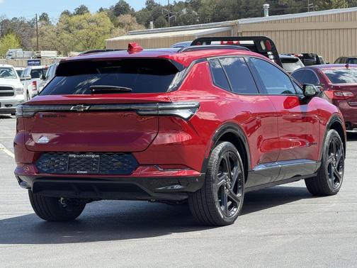 2025 Chevrolet Equinox EV RS