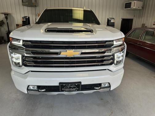 2020 Chevrolet Silverado 2500 High Country