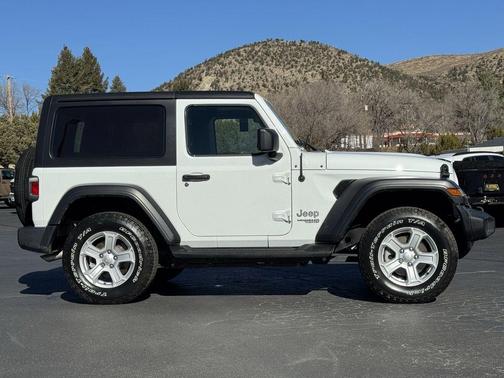 2020 Jeep Wrangler Sport