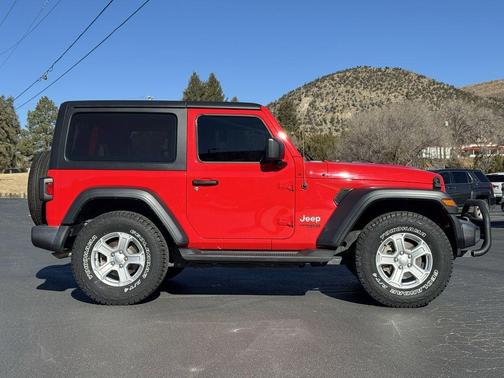 2018 Jeep Wrangler Sport