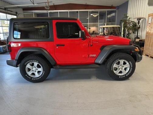 2018 Jeep Wrangler Sport
