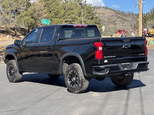 2024 Chevrolet Silverado 1500 ZR2