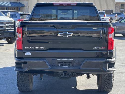 2024 Chevrolet Silverado 1500 ZR2
