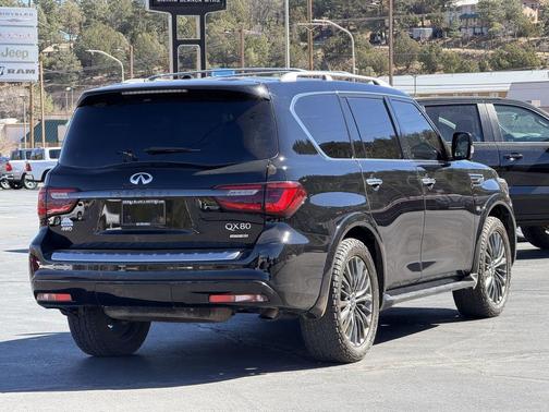 2020 INFINITI QX80 Luxe