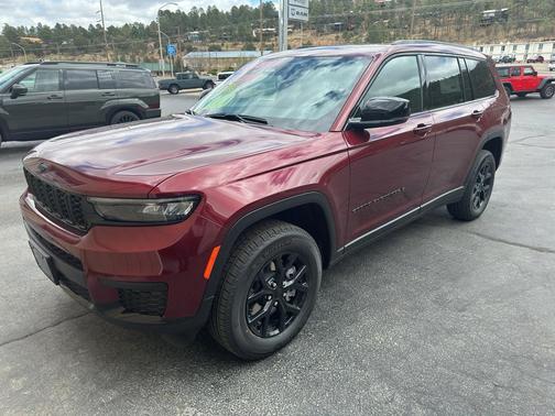 2025 Jeep Grand Cherokee L Laredo