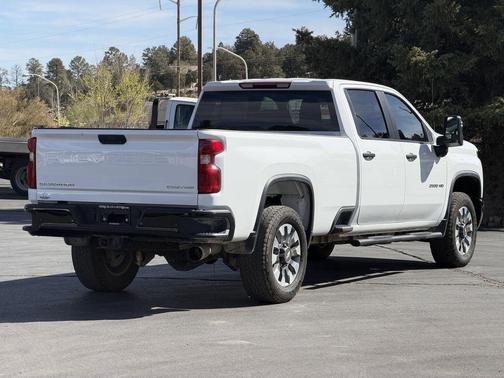 2025 Chevrolet Silverado 2500 Custom
