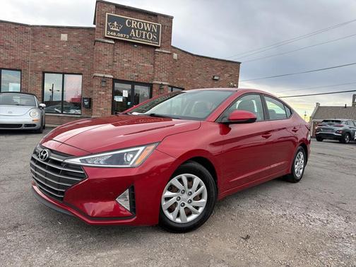 2020 Hyundai ELANTRA SE