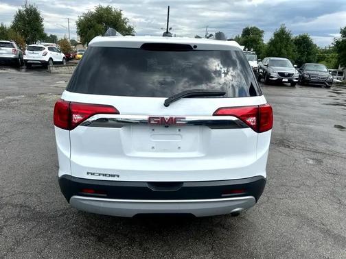 2019 GMC Acadia SLE-2