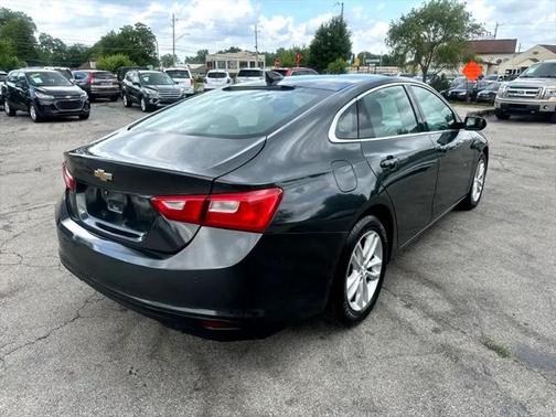 2017 Chevrolet Malibu 1LT