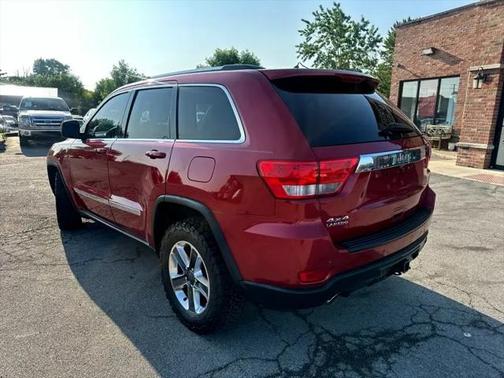 2011 Jeep Grand Cherokee Laredo