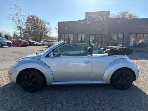 2006 Volkswagen New Beetle 2.5