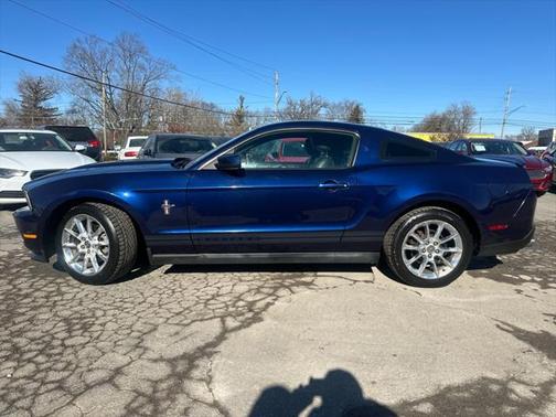 2011 Ford Mustang V6 Premium