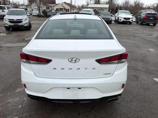 2018 Hyundai SONATA Sport