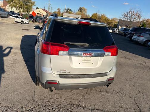 2010 GMC Terrain SLE-2