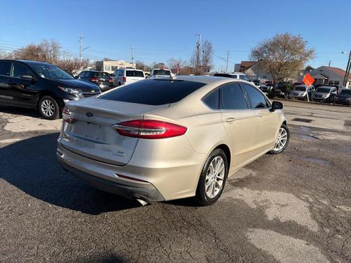 2019 Ford Fusion SE