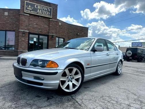 2000 BMW 328 328i