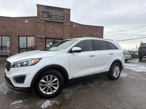 2016 Kia Sorento LX