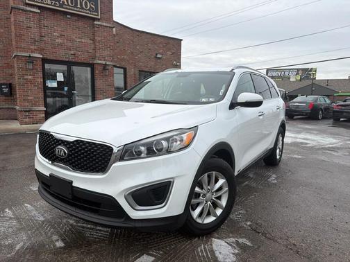 2016 Kia Sorento LX