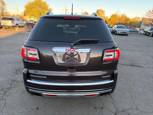 2015 GMC Acadia Denali
