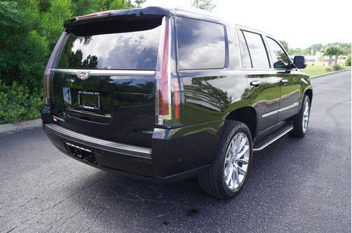 2020 Cadillac Escalade Luxury