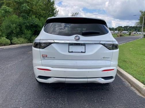 2022 Buick Enclave AWD Avenir