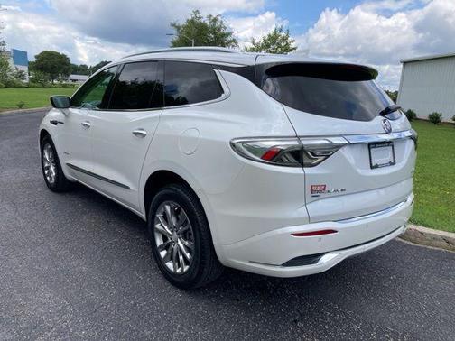 2022 Buick Enclave AWD Avenir