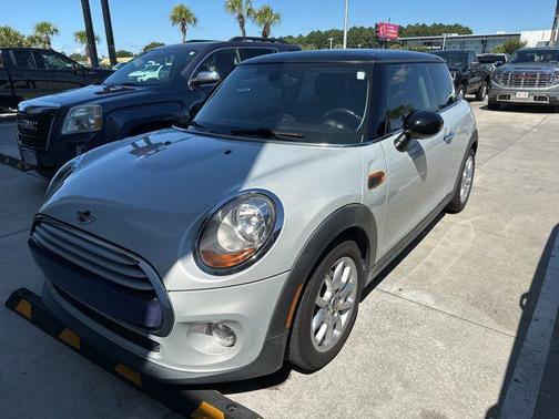 2015 MINI Hardtop Cooper