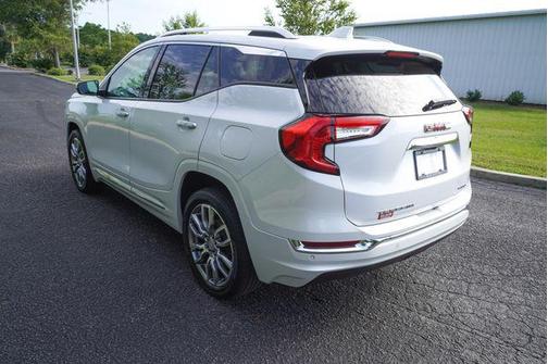 2022 GMC Terrain Denali