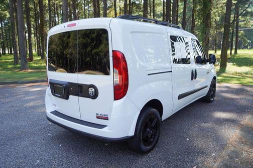 2022 RAM ProMaster City Base