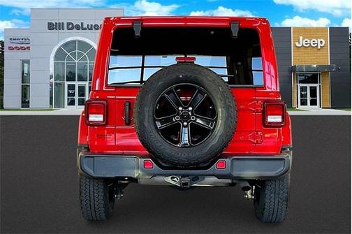 2021 Jeep Wrangler Unlimited Sahara Altitude