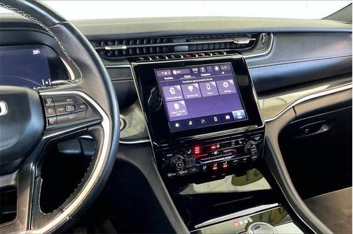 2021 Jeep Grand Cherokee L Laredo