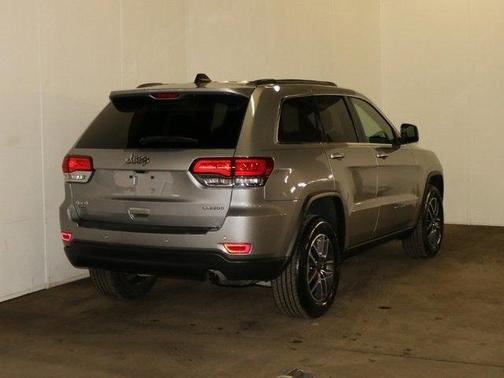 2020 Jeep Grand Cherokee Laredo E 4x4