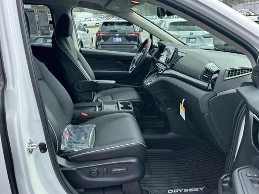 2025 Honda Odyssey Elite