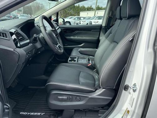2025 Honda Odyssey Elite